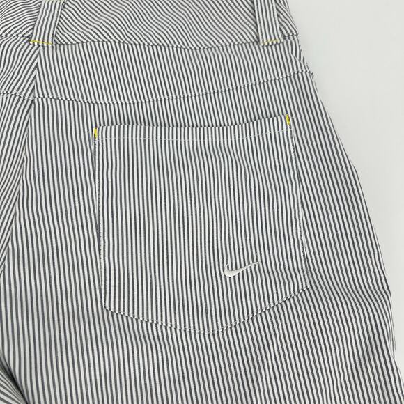 Nike Women's Golf Shorts Sz 6 Tour Performance Dri Fit Gray White Stripe Bermuda - Picture 3 of 11